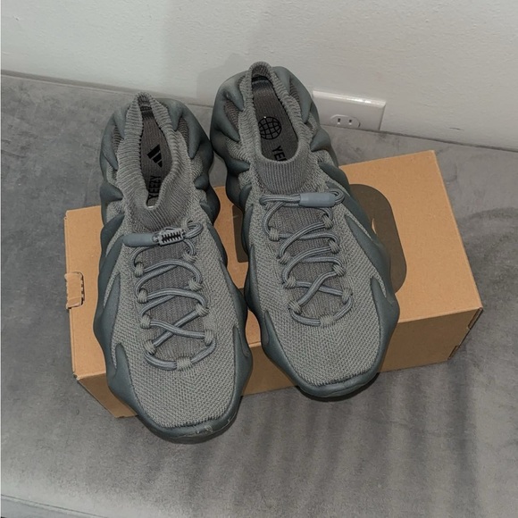 Adidas Yeezy 450 Sneakers in Gray - Picture 4 of 4